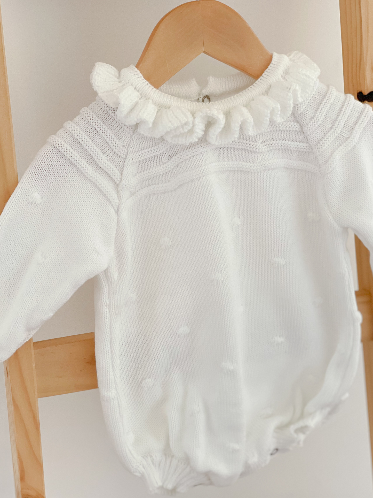 Ranita Leonor Blanca