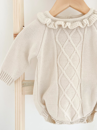 Ranita Amalia Beige