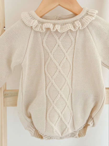 Ranita Amalia Beige
